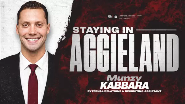 Munzy Staying in Aggieland
