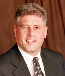 Chris Petrucelli