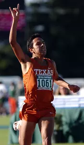 Leo Manzano