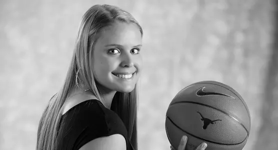 Kelsey Lang Glamour Shot