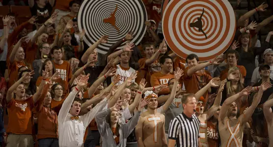 men's basketball fans