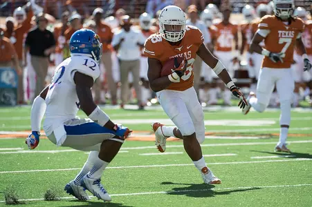 RB Malcolm Brown carried 20 times for 119 yards and 4 TDs.