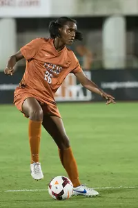 Jasmine Hart (26)