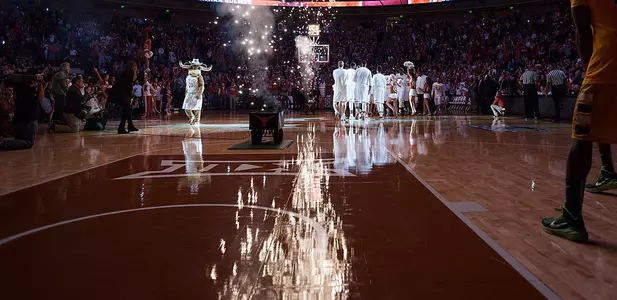 MBB 2014-15 season opener fireworks