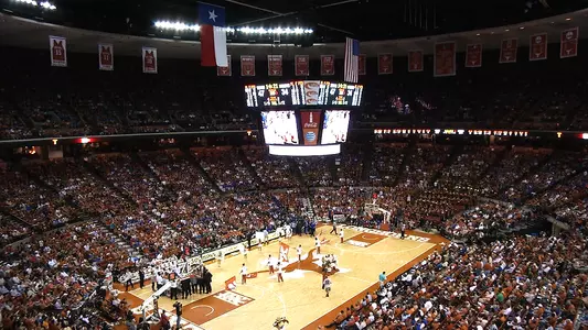 mbb crowd shot vs Kansas