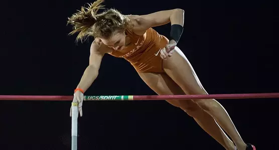 140328 Kaitlin Petrillose at Texas Relays
