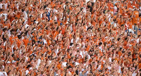 140906 Fans, stadium vs. BYU