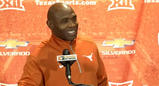 Charlie Strong presser 110915