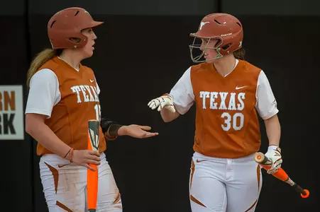 Holly Kern, Kelli Hanzel