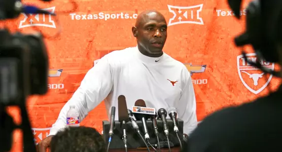 Charlie Strong presser 081815