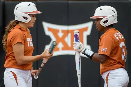 Celina Felix, Lindsey Stephens