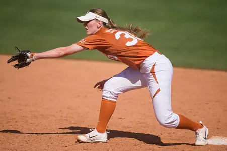 Kelli Hanzel