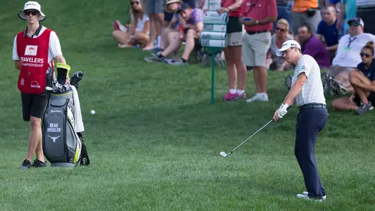 Beau Hossler on green