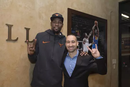 Shaka Smart and Kevin Durant