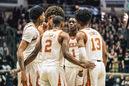 mbb team huddle 2019-20 at Purdue