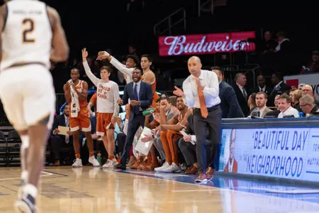 Texas Longhorns at MSG vs California