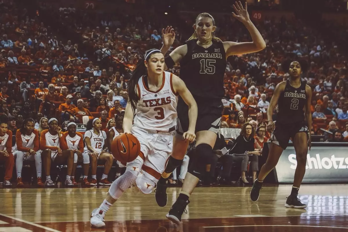 danni williams vs. baylor