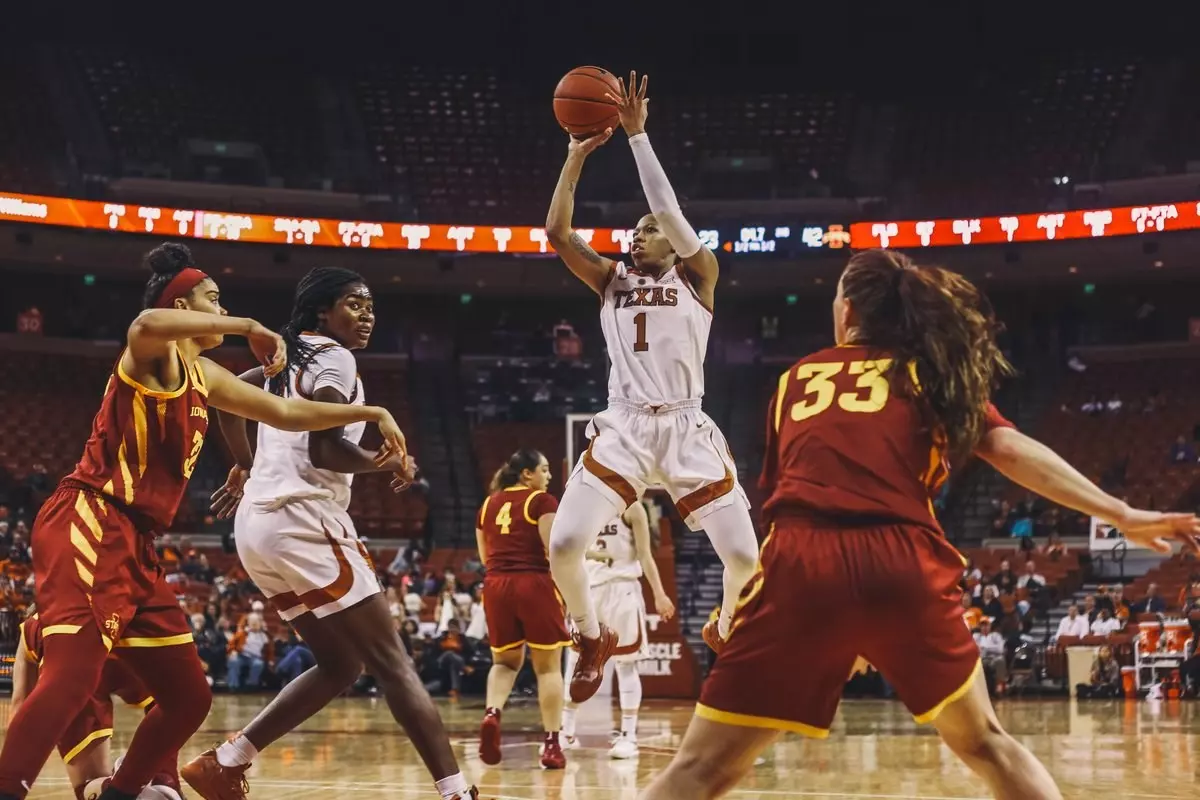 WBB v Iowa St 2019