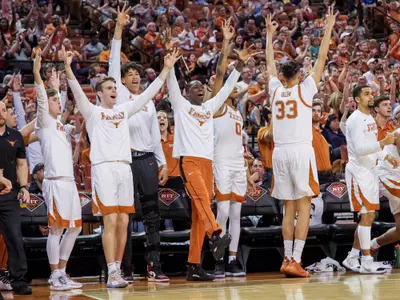 mbb bench celebration vs Xavier