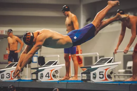 200 medley relay - Hall of Fame Invitational