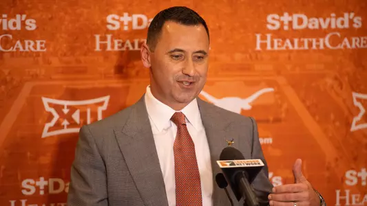 Sarkisian press conference 3