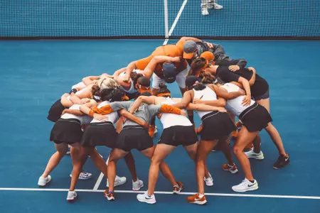 team huddle pre-match Rice