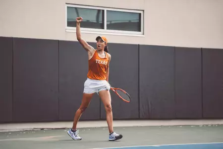 Charlotte Chavatipon