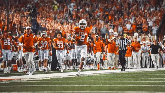 Roschon Johnson TD run vs. Rice