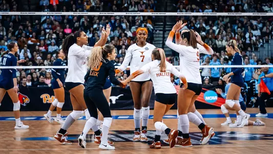 Texas Volleyball vs. San Diego - NCAA National Semifinal