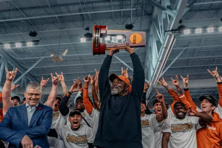 NCAA INDOOR CHAMPS