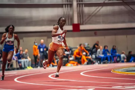 Julien Alfred - 200m Big 12 Indoor champion