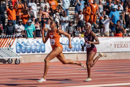 Stacey Ann Williams - 4x400 Relay Texas Relays