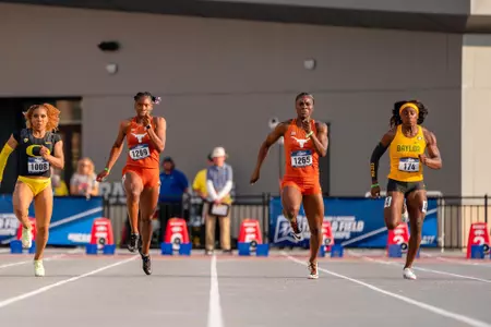 Julien Alfred, Kevona Davis 100m NCAA Prelims