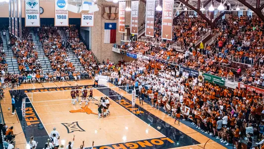 Gregory Gym - Texas vs. Minnesota - 8.31.22