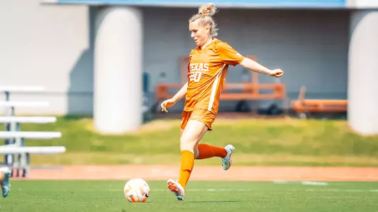 Charlotte Bluemel vs. UTRGV