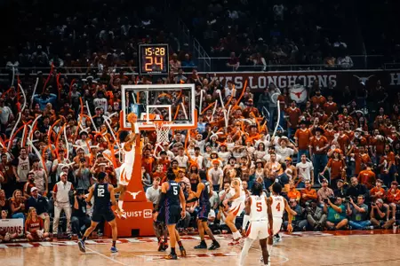 Dillon Mitchell dunks during the TCU game