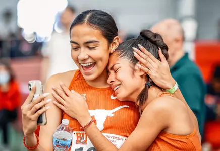 Valery Tobias, Amity Ebarb Post 800m at Boston University