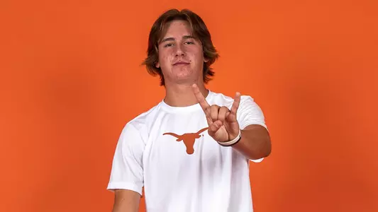 Evan Burnett signing 102523