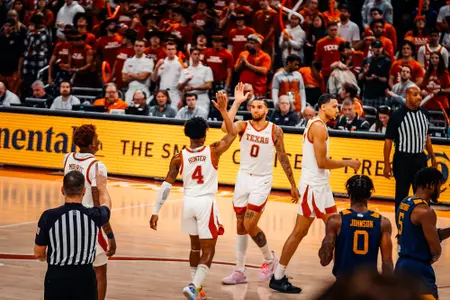 Tyrese Hunter and Timmy Allen vs. West Virginia