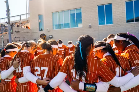 Texas Softball vs. Loyola Chicago