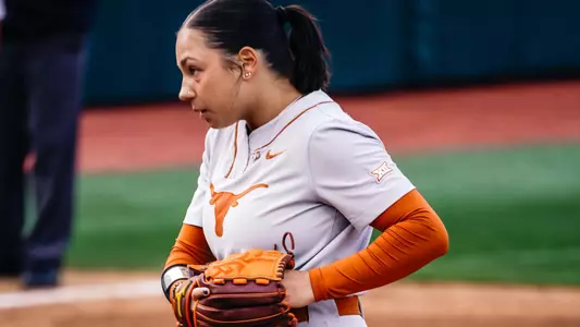 Estelle Czech vs. Omaha