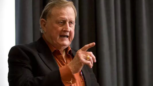 Red McCombs