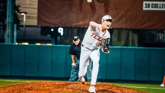 Charlie Hurley vs. Manhattan