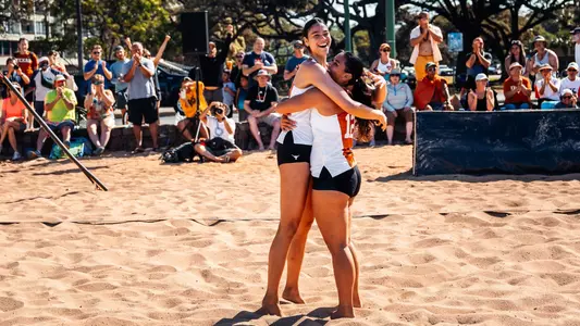Keonilei Akana and Devin Kahahawai