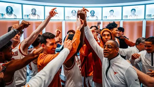 Men's Basketball Team