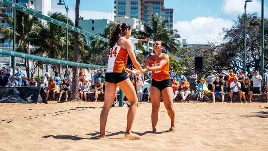 Keonilei Akana and Devin Kahahawai