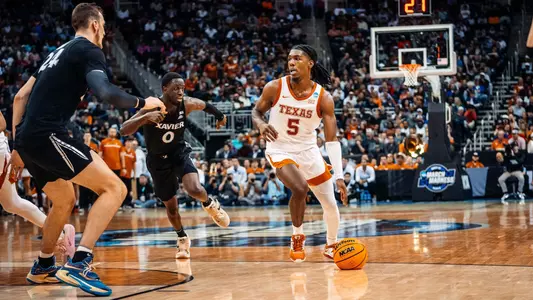 Marcus Carr vs. Xavier