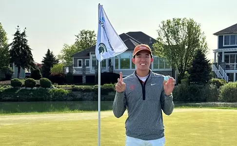 Keaton Vo - hole in one - 2023 ncaa regional round 1