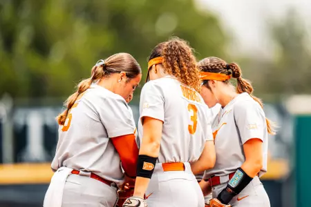 Texas Softball vs. Baylor - Game 3