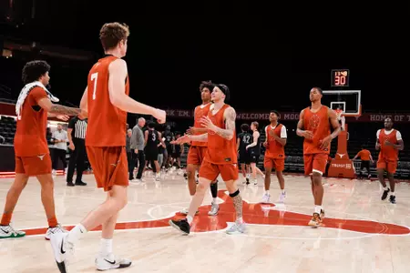 Men's Basketball players